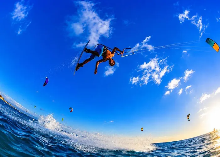 Mangroovy Seafront - Great Kite Surfing *